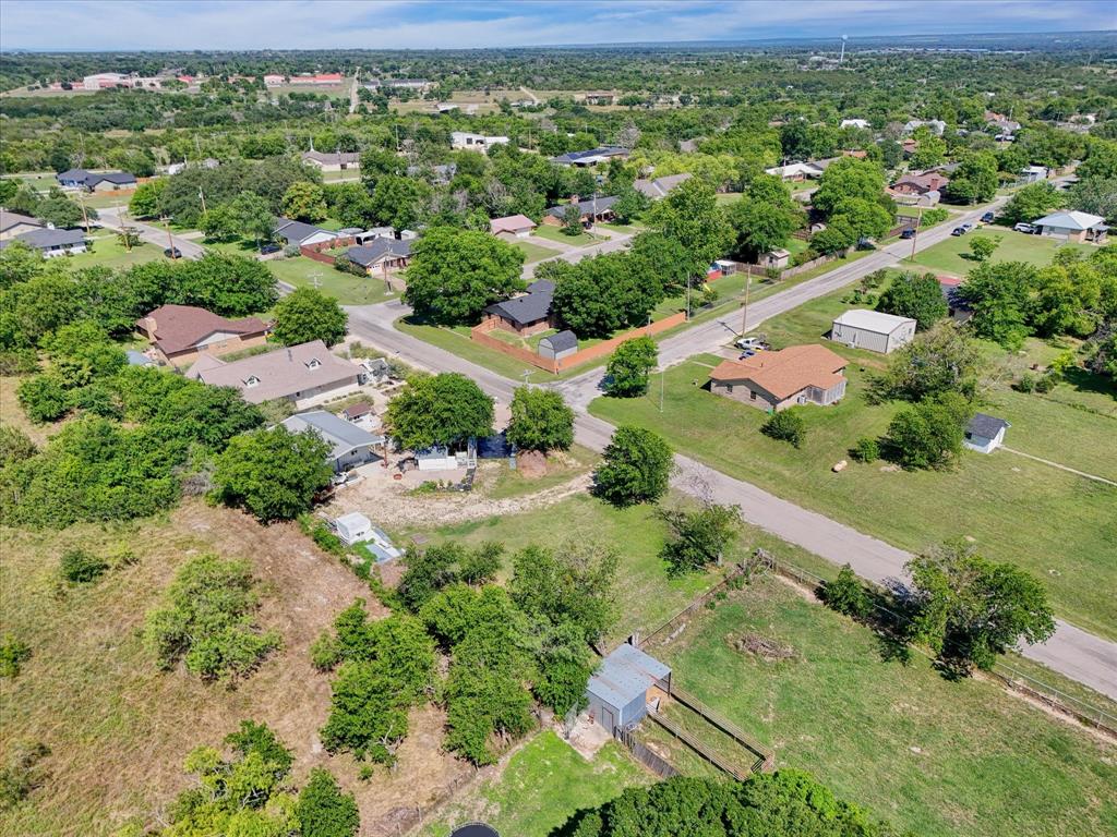 122 Heath Street Property Photo 4