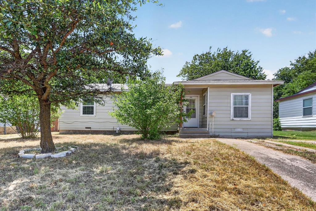 4912 Borden Drive Property Photo 1