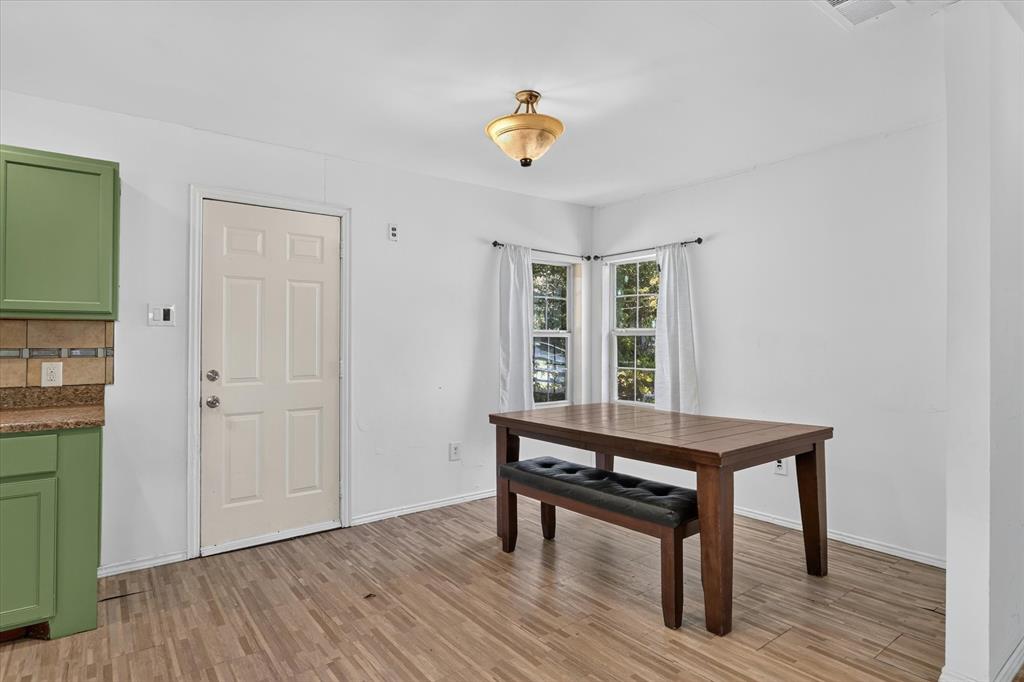 4912 Borden Drive Property Photo 8