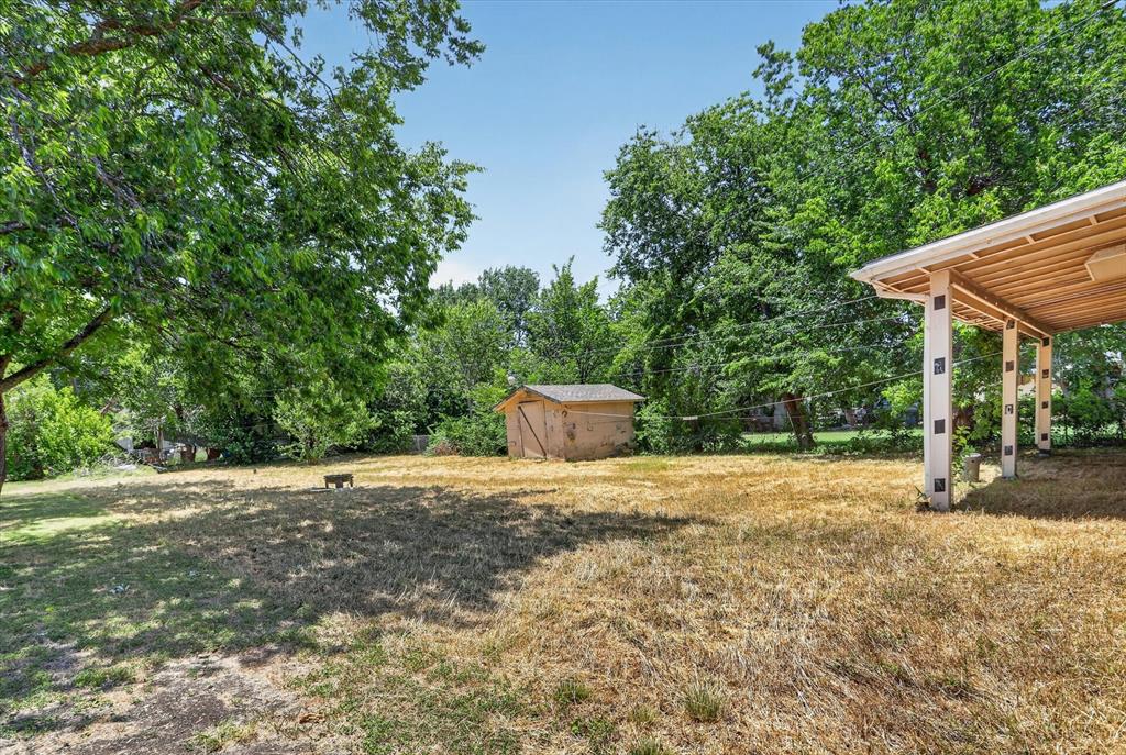 4912 Borden Drive Property Photo 16