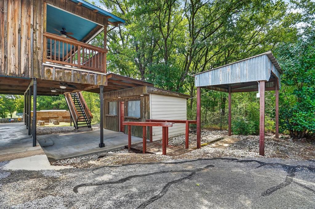 418 County Road 1627 Property Photo 33