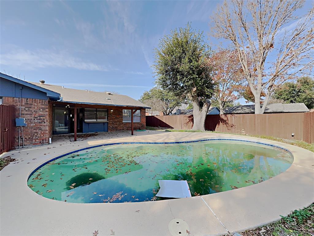 3522 Whitney Drive Property Photo 3