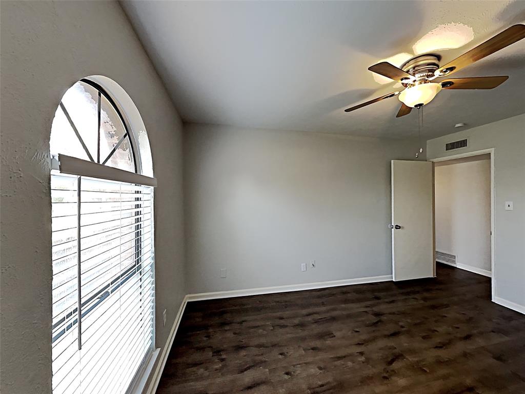 3522 Whitney Drive Property Photo 20