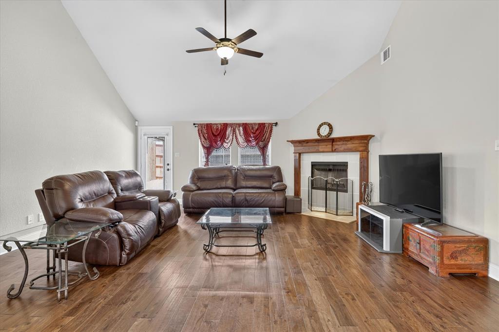 2726 Buffalo Run Property Photo 10