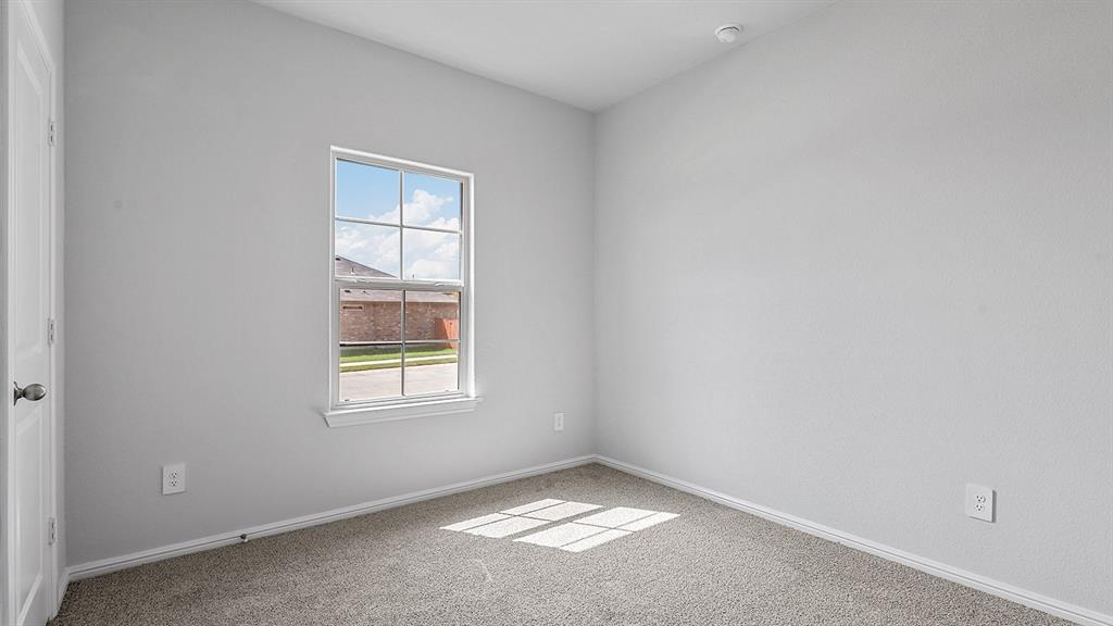 411 Sunday Silence Way Property Photo 37