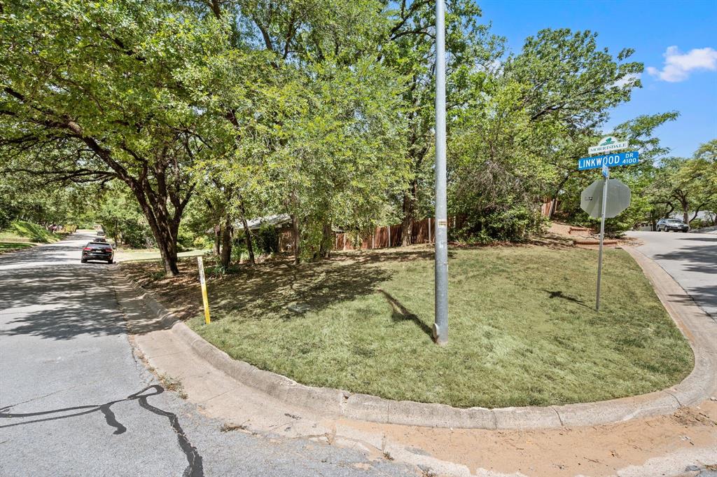 4104 Linkwood Drive Property Photo 3