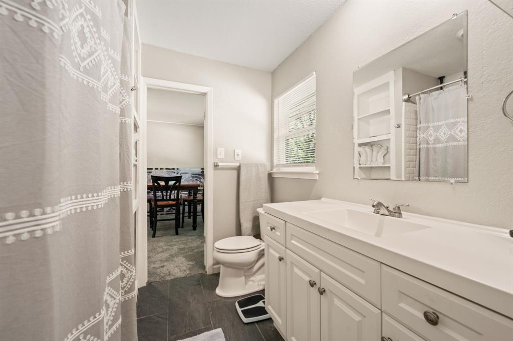 4104 Linkwood Drive Property Photo 27