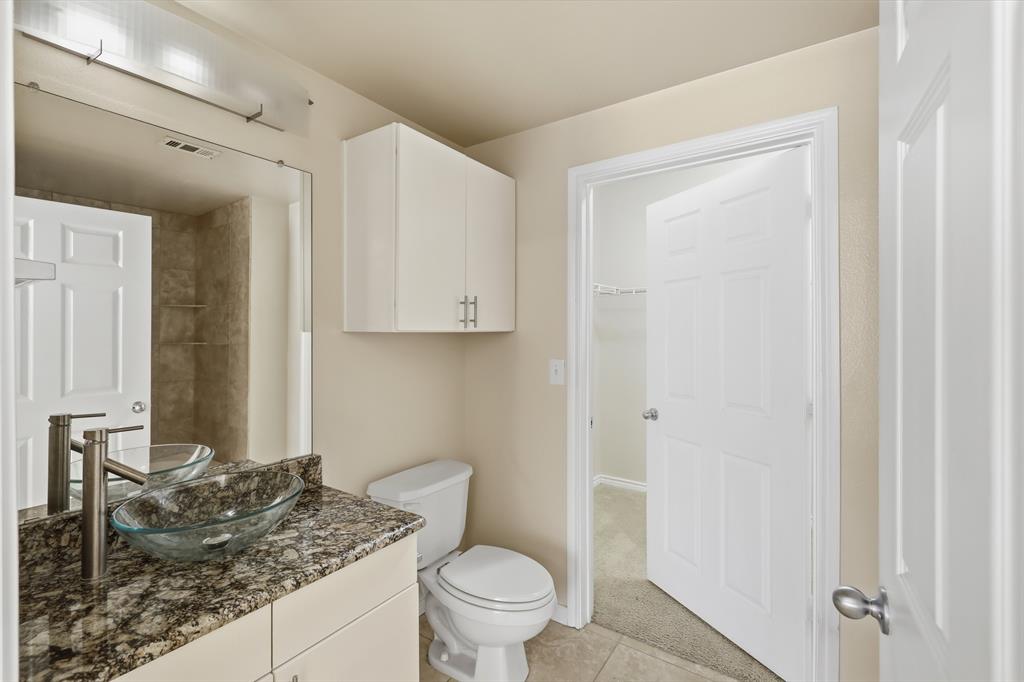 3102 Kings Road 2212 Property Photo 16