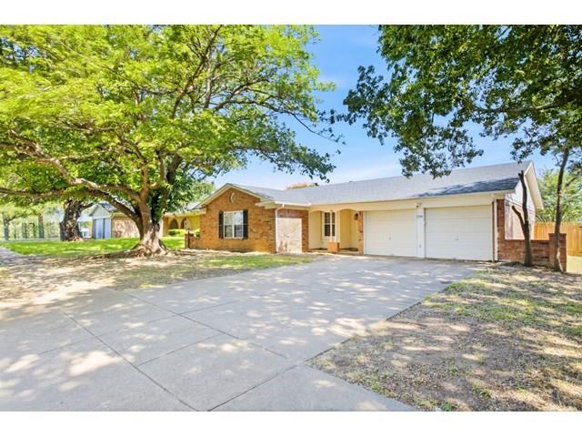 2108 Guinevere Street Property Photo 1