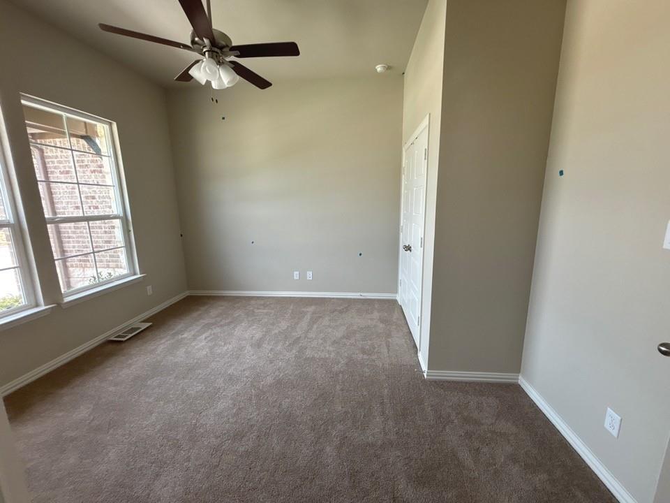 2217 Shamrock Lane Property Photo 3