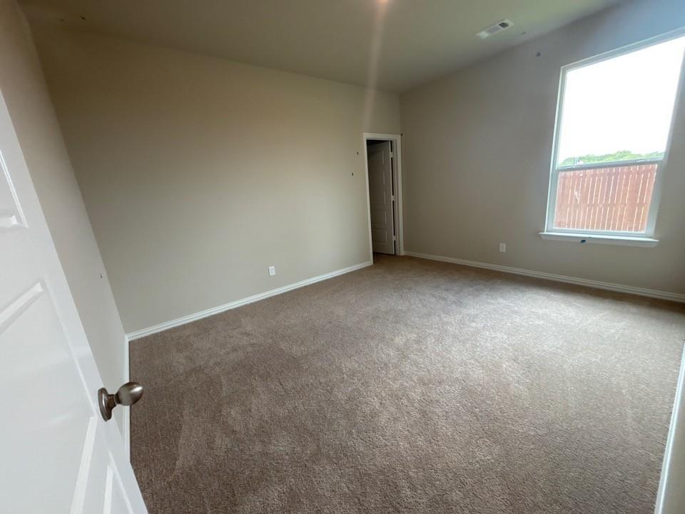 2217 Shamrock Lane Property Photo 9