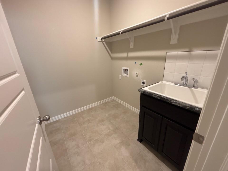 2217 Shamrock Lane Property Photo 14