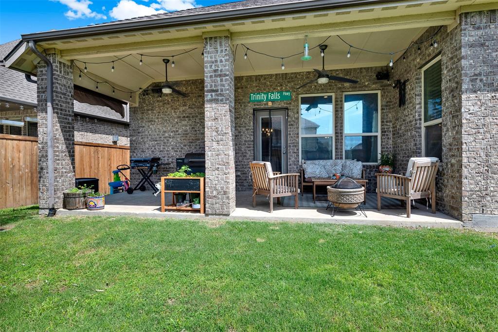 917 Llano Falls Drive Property Photo 21