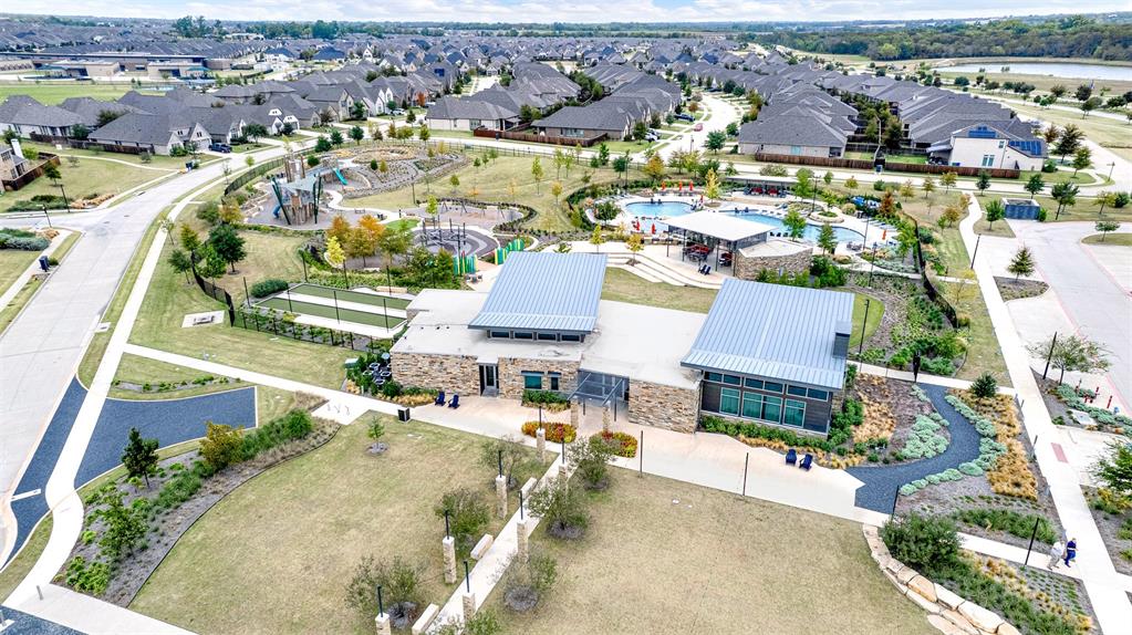 917 Llano Falls Drive Property Photo 30