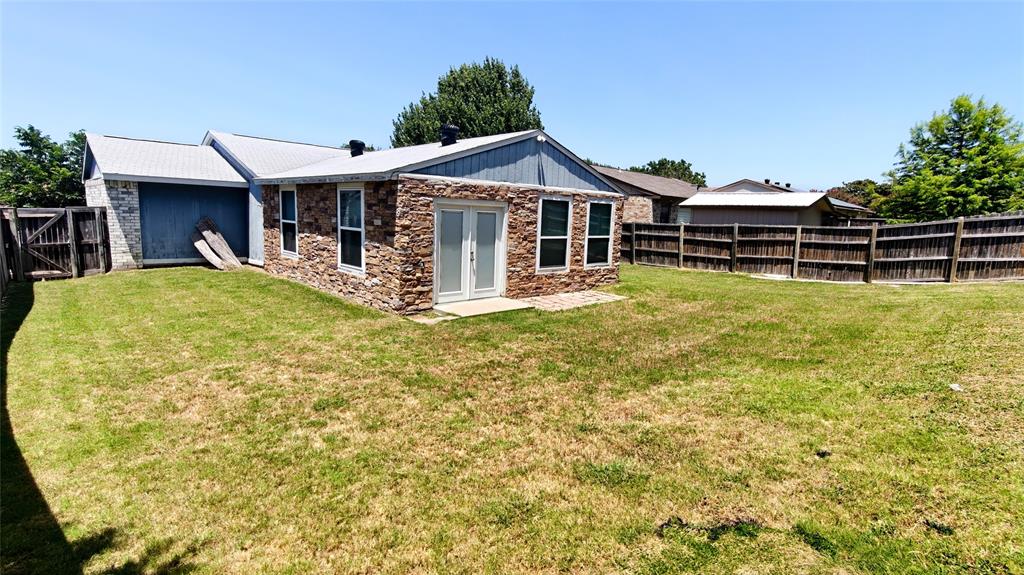 4249 Driscoll Drive Property Photo 14