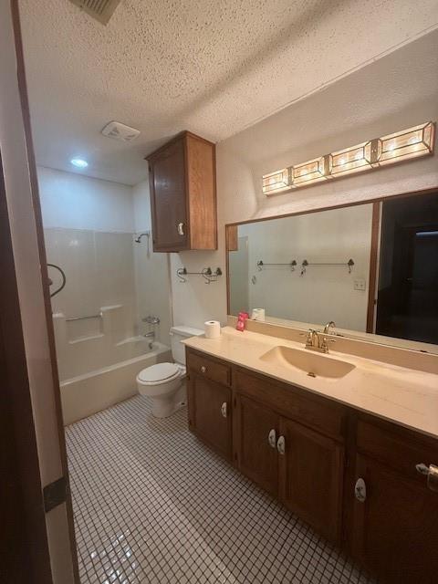 8761 S County Road Property Photo 13