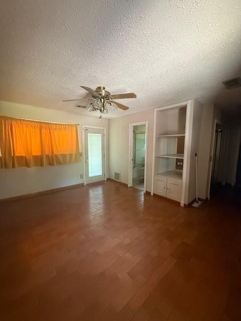 8761 S County Road Property Photo 20