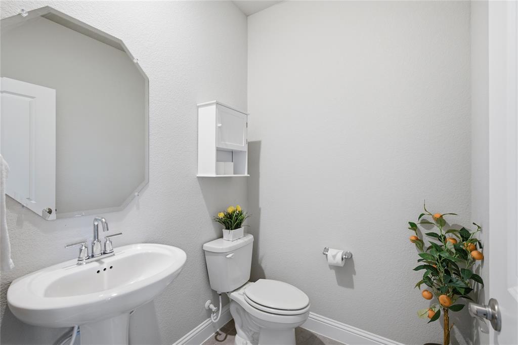 6656 Denim Drive Property Photo 19