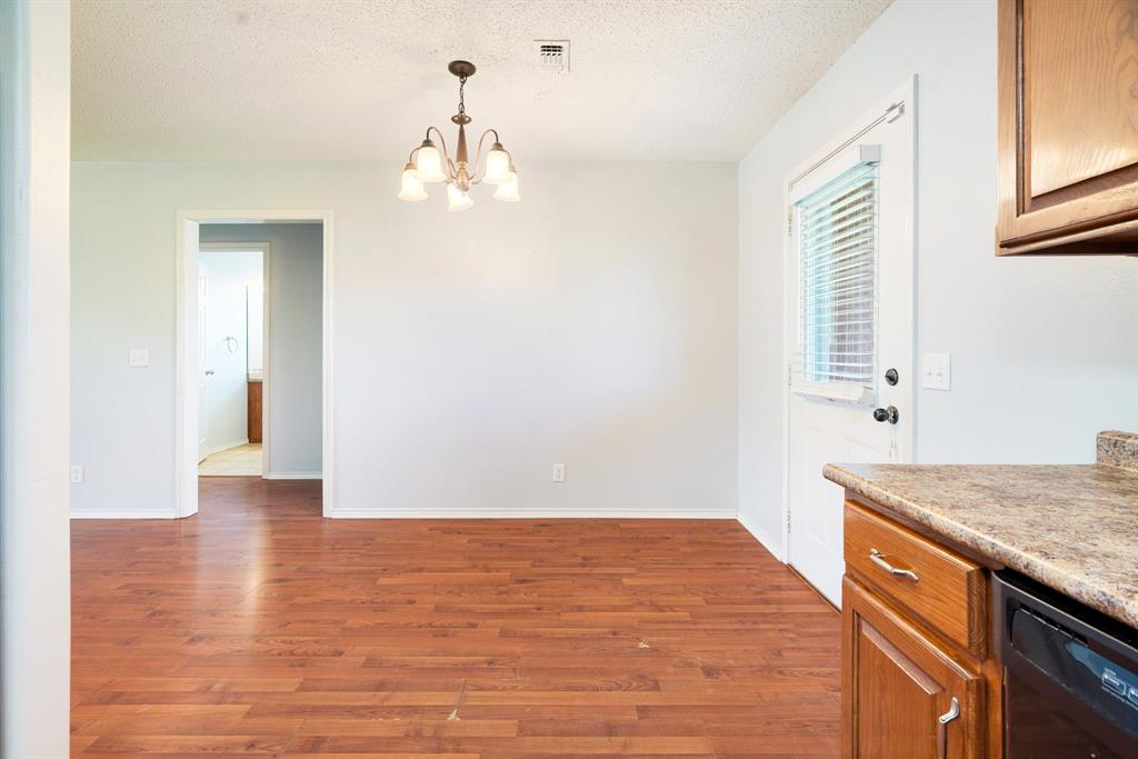 140 Se 49th Street Property Photo 7