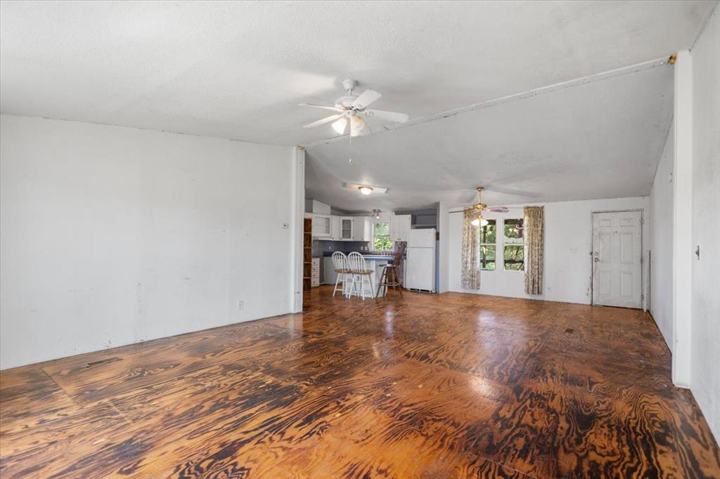 5942 Fm 3080 Property Photo 7