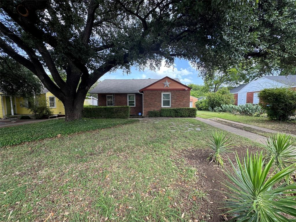 3241 Sandage Avenue Property Photo 1