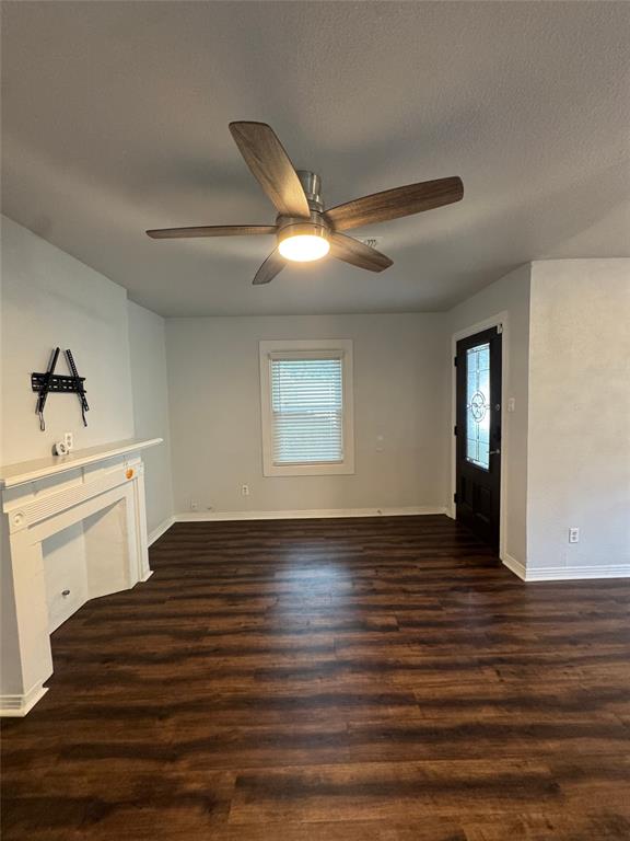 3241 Sandage Avenue Property Photo 3