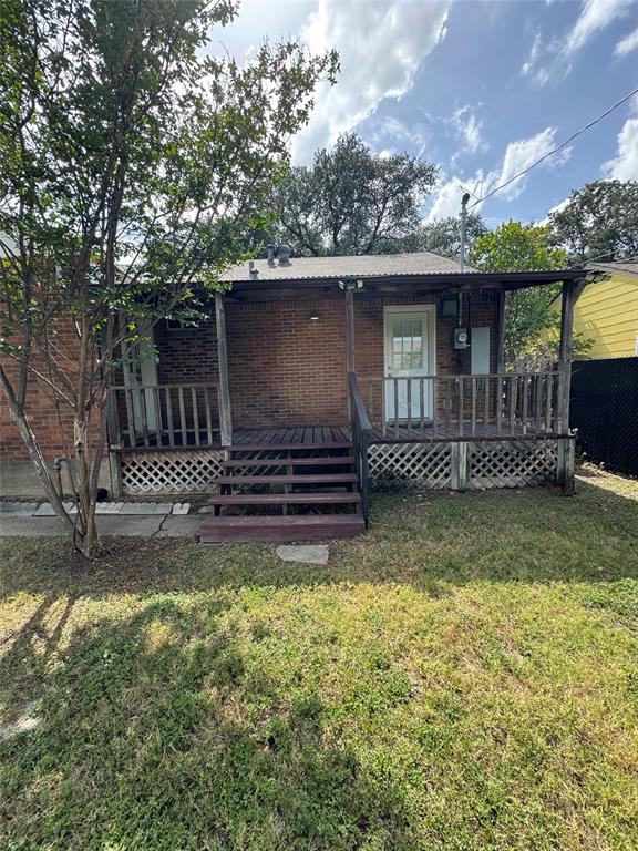 3241 Sandage Avenue Property Photo 16
