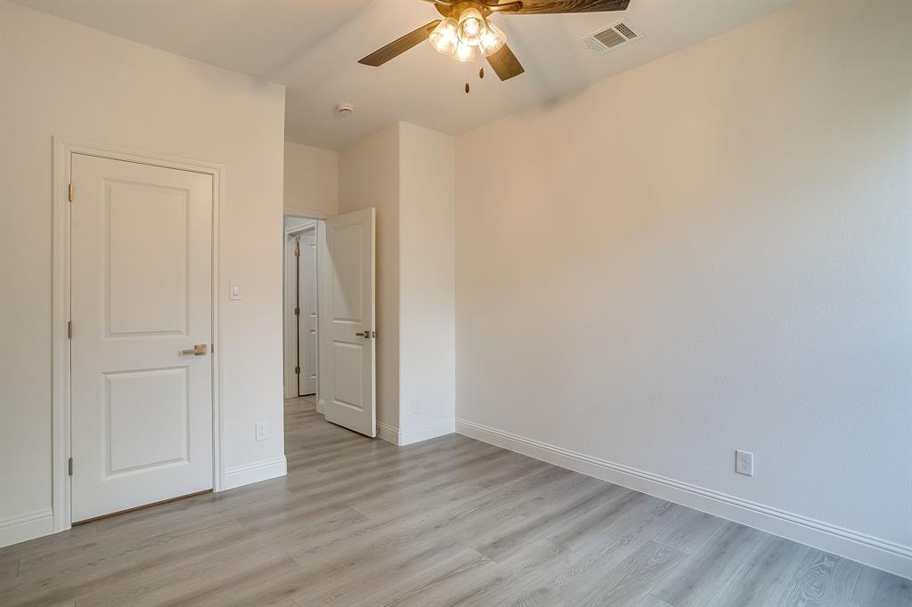 2613 Chestnut Avenue Property Photo 30