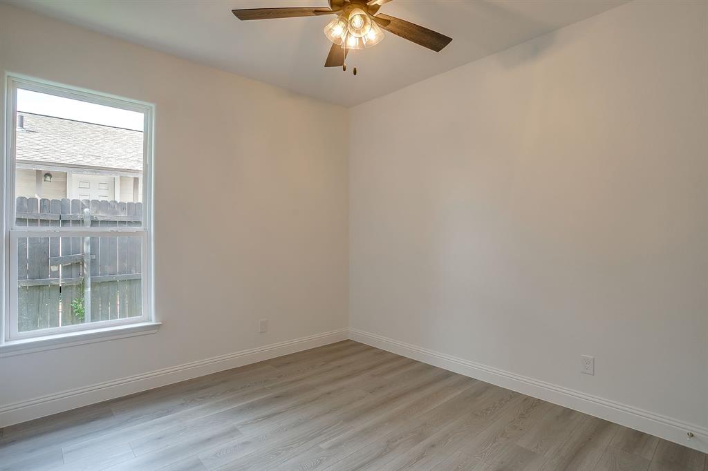 2613 Chestnut Avenue Property Photo 31