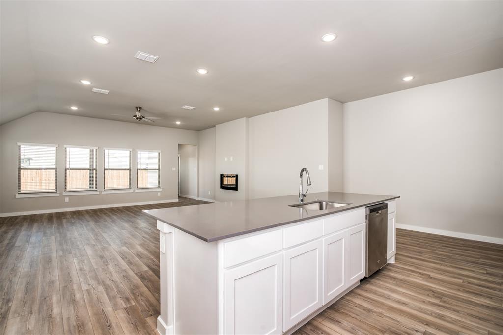 6231 Tawakoni Lane Property Photo 10