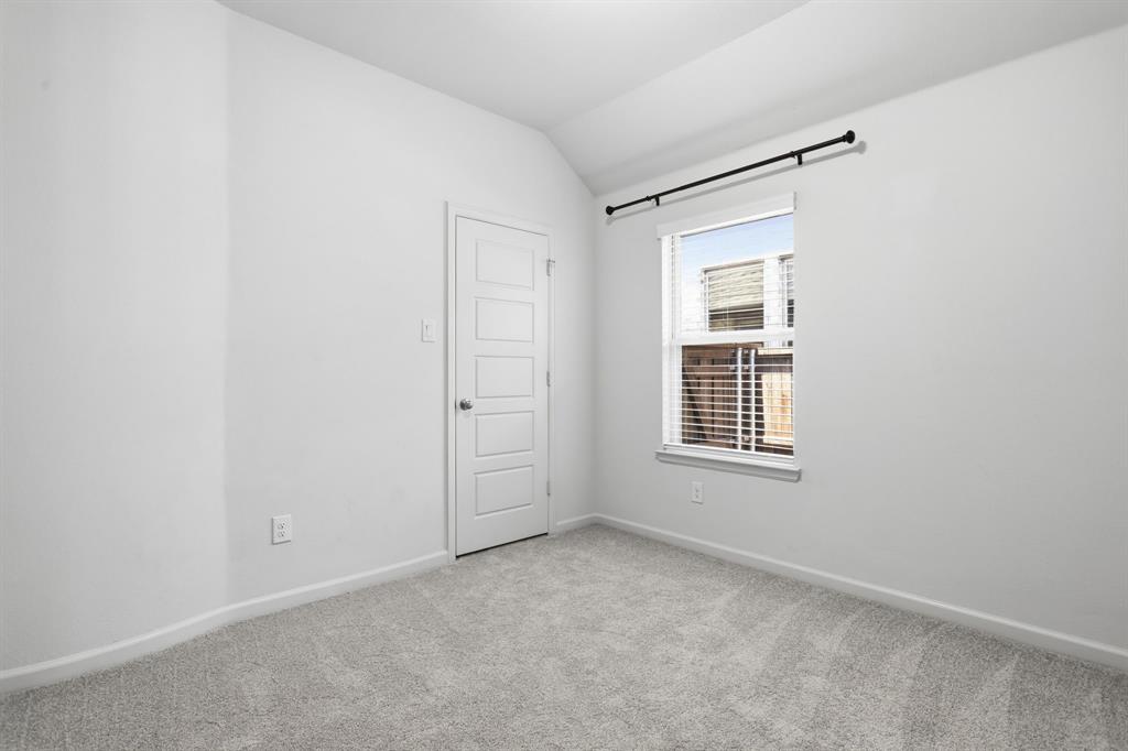 2430 Bathwick Lane Property Photo 24