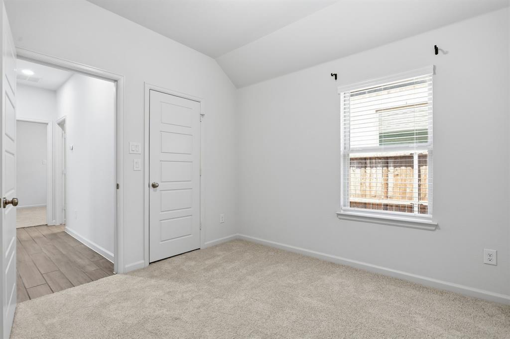 2430 Bathwick Lane Property Photo 29