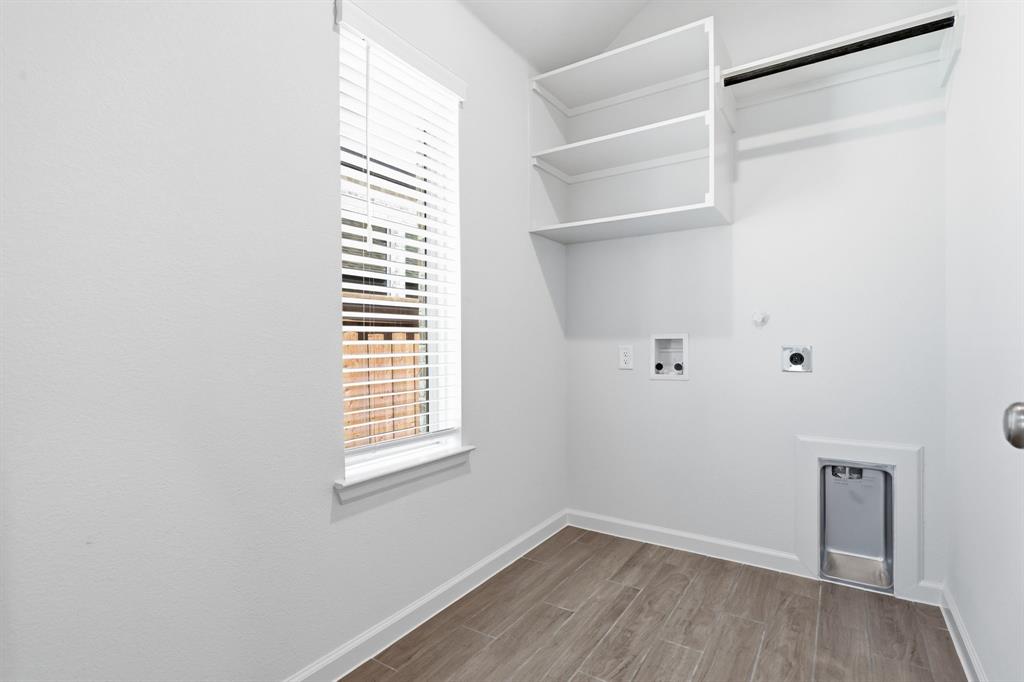 2430 Bathwick Lane Property Photo 35