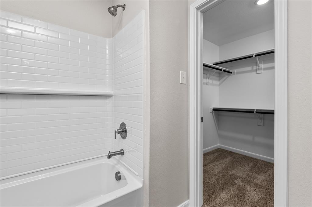 1412 Reiner Drive Property Photo 5