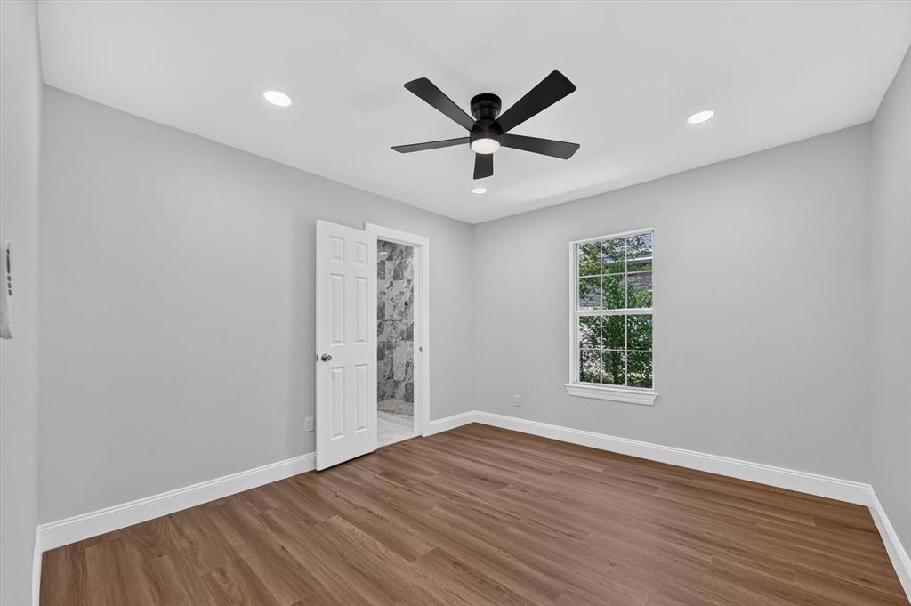1113 Brock Street Property Photo 14