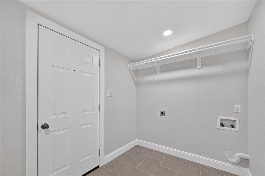 1113 Brock Street Property Photo 16