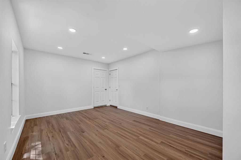 1113 Brock Street Property Photo 19