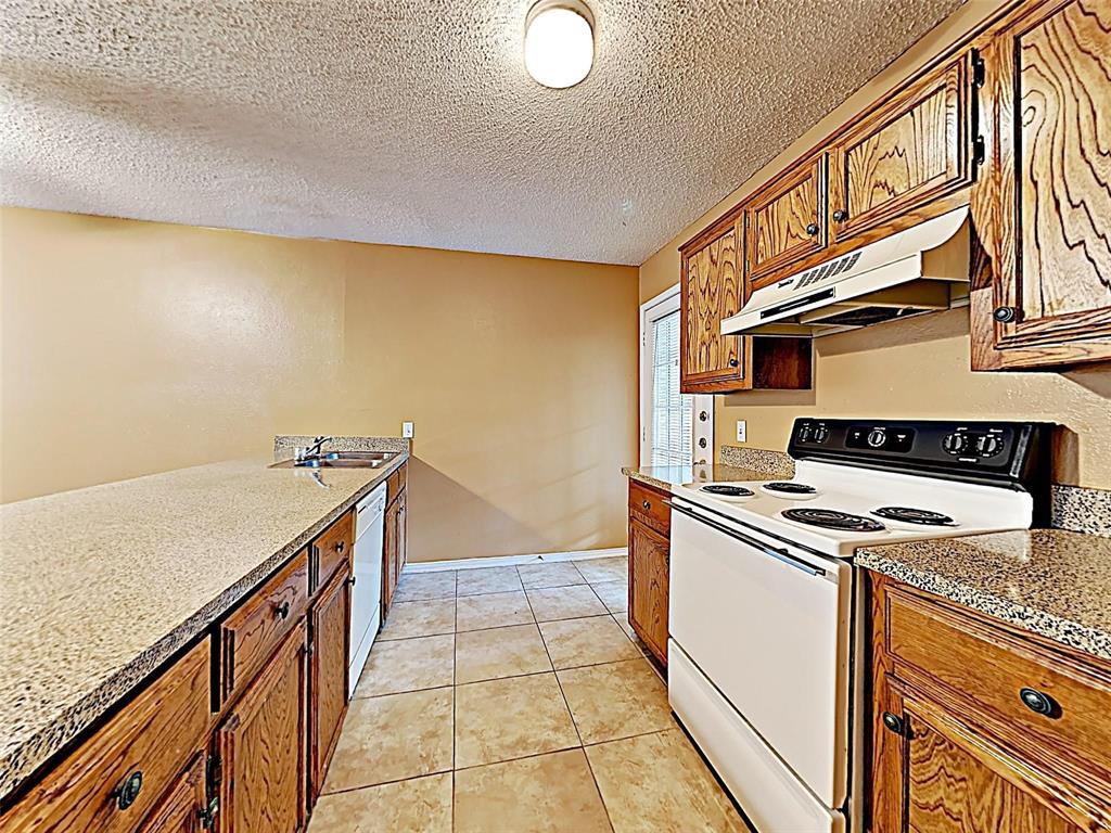 146 Austin Stone Drive Property Photo 3