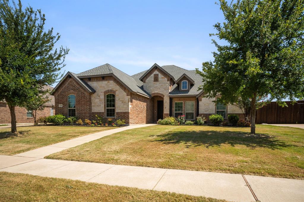 134 Water Garden Drive Property Photo 1