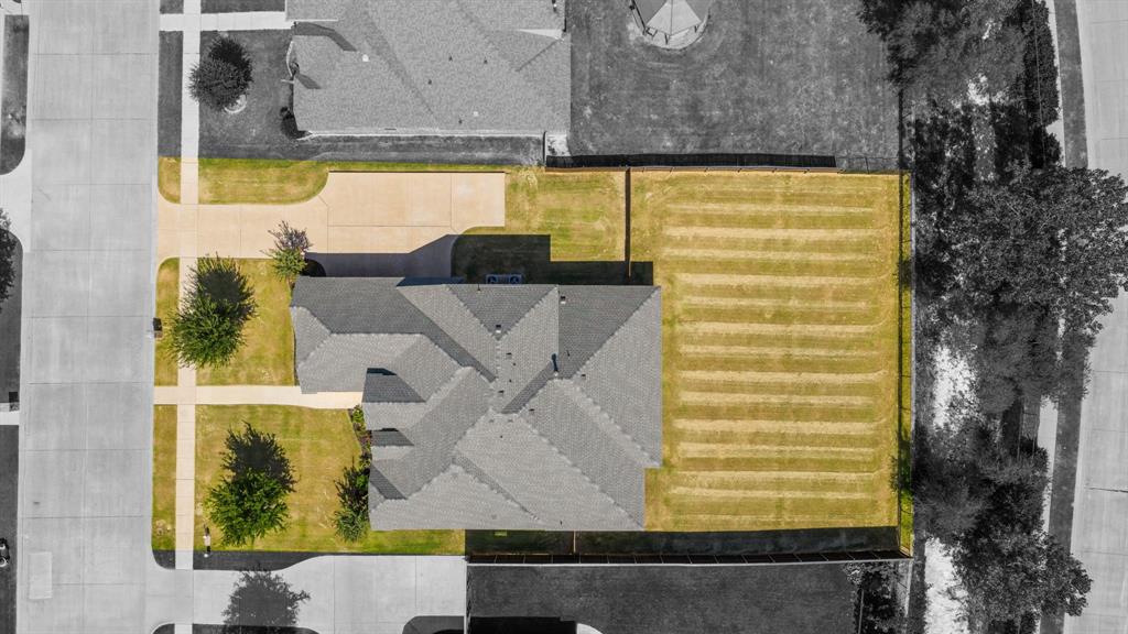 134 Water Garden Drive Property Photo 35