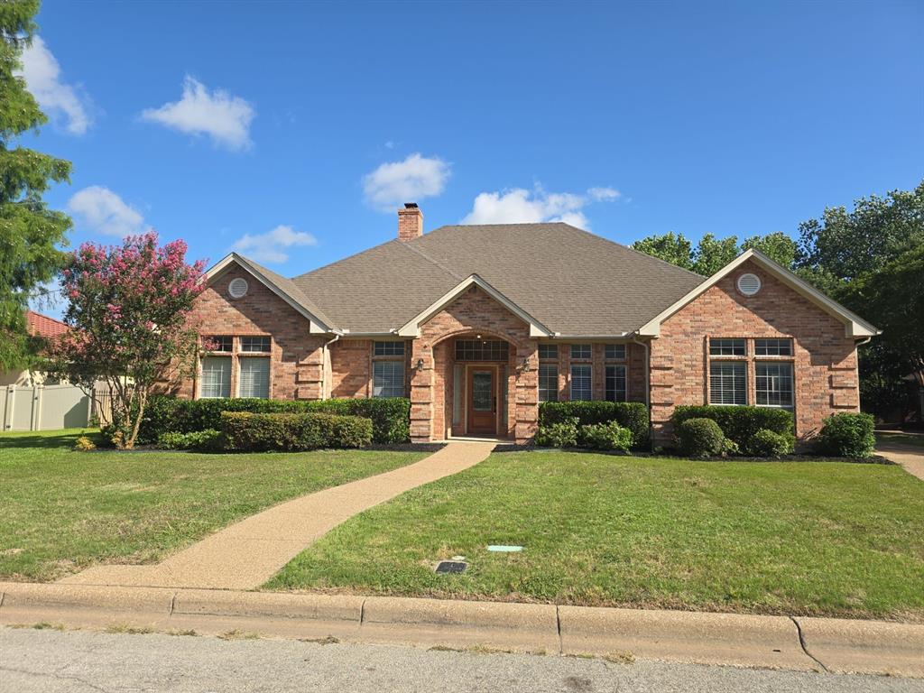 6376 Newport Court Property Photo 1