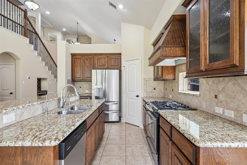 15221 Mount Evans Drive Property Photo 14