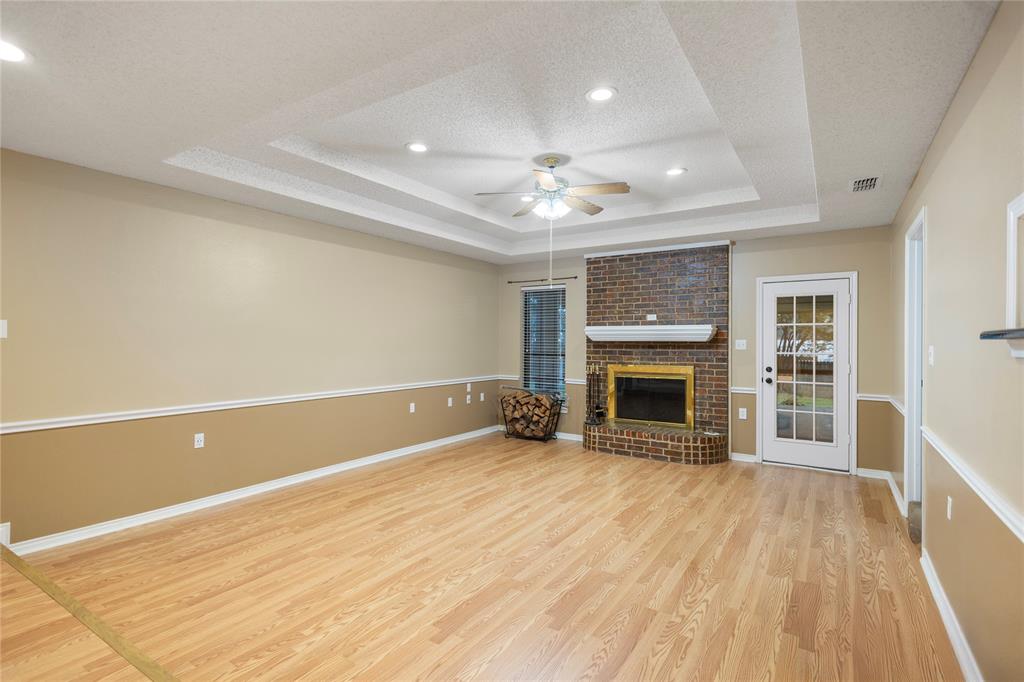 121 Crestview Street Property Photo 13