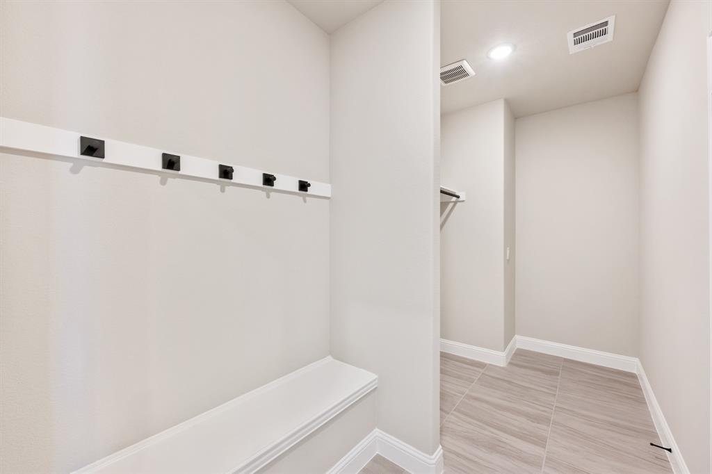 1284 Emily Drive Property Photo 25