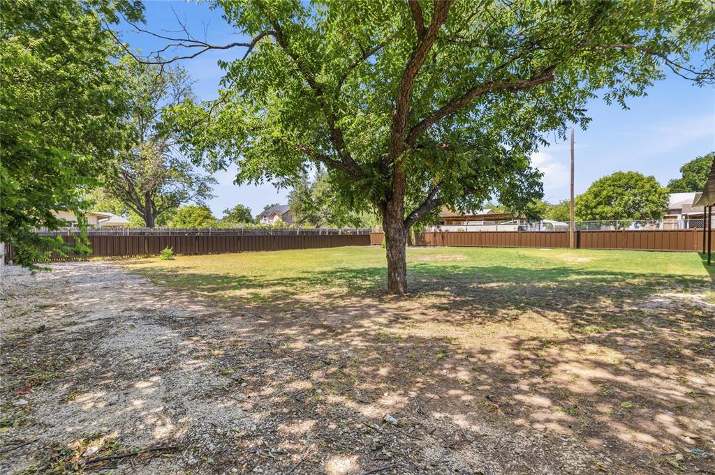809 W Liveoak Street Property Photo 33