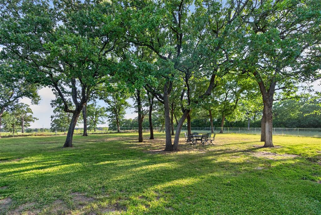 443 County Road 3342 Property Photo 35