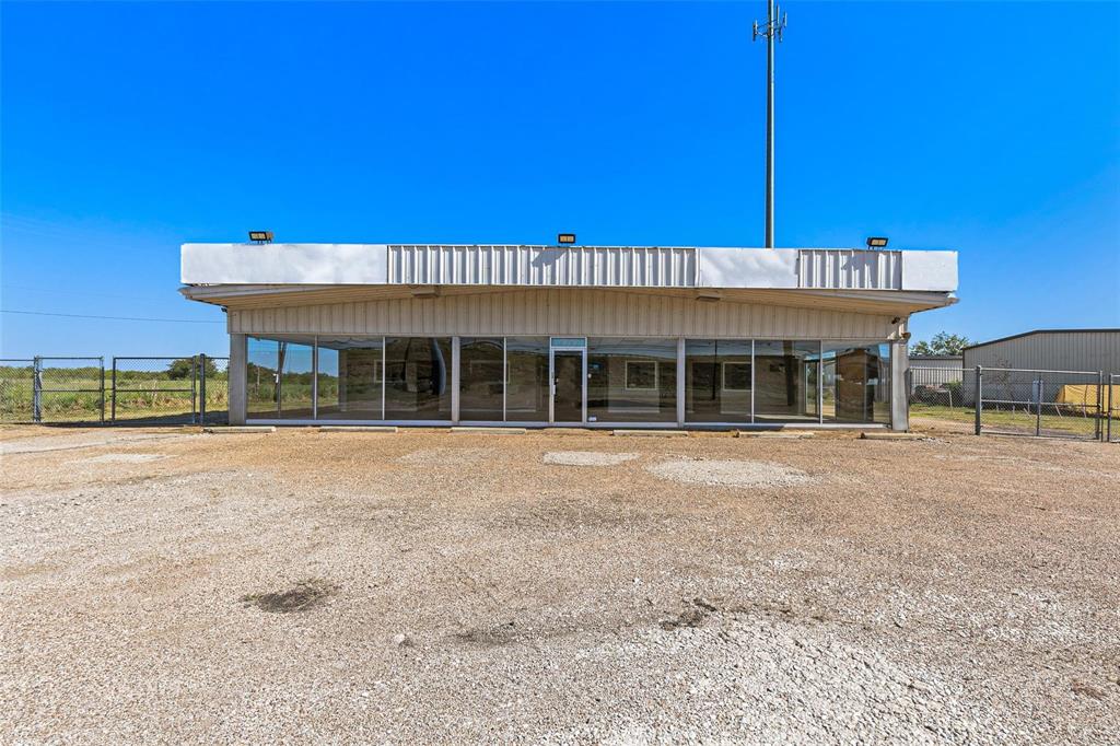 5878 W US Highway 80