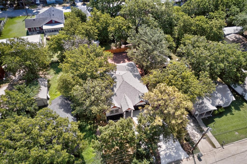 724 N Clements Street Property Photo 35