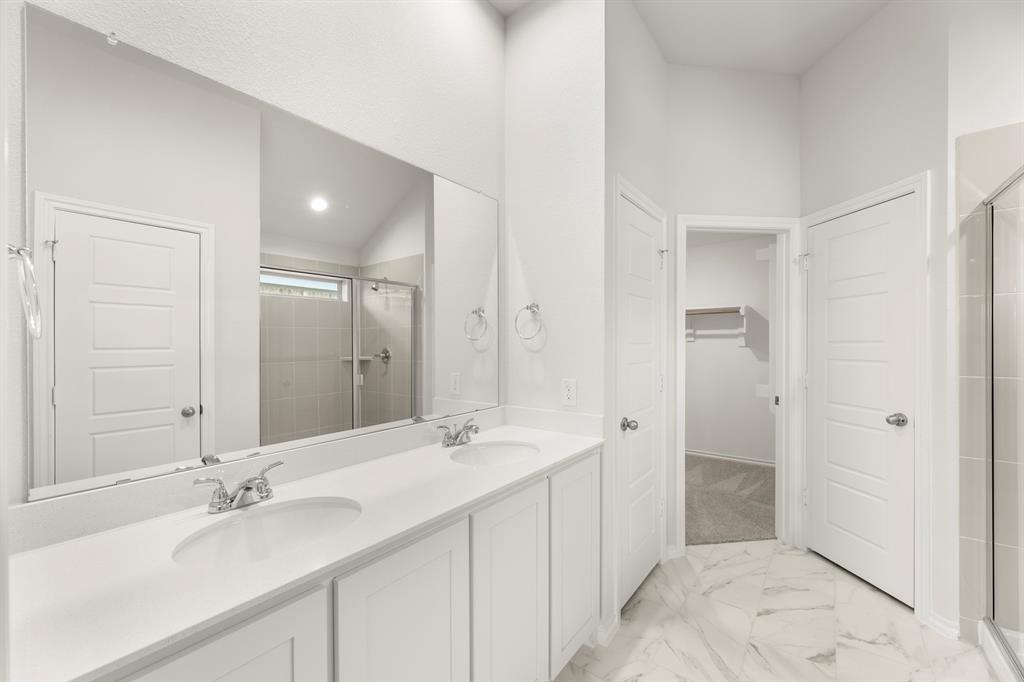 3245 Mercer Drive Property Photo 6