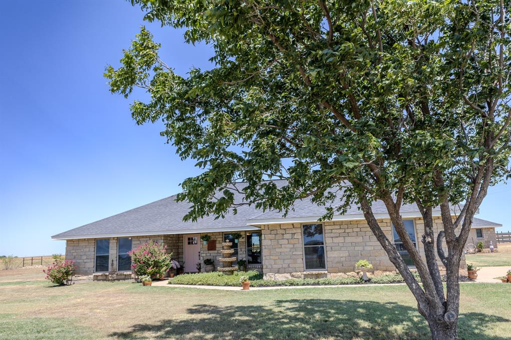 16572 Fm 126 Property Photo 1